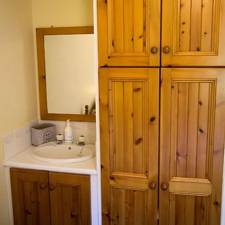 Bed & Breakfast Willow Wood House *